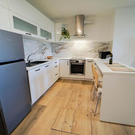 Apartment Moon Pobegi Εξωτερικό φωτογραφία
