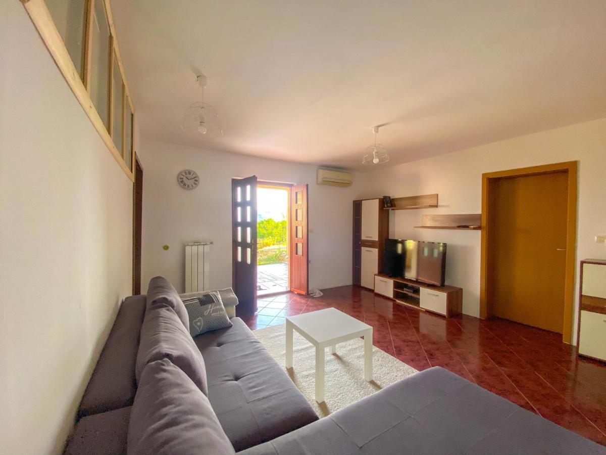 Apartment Moon Pobegi Εξωτερικό φωτογραφία