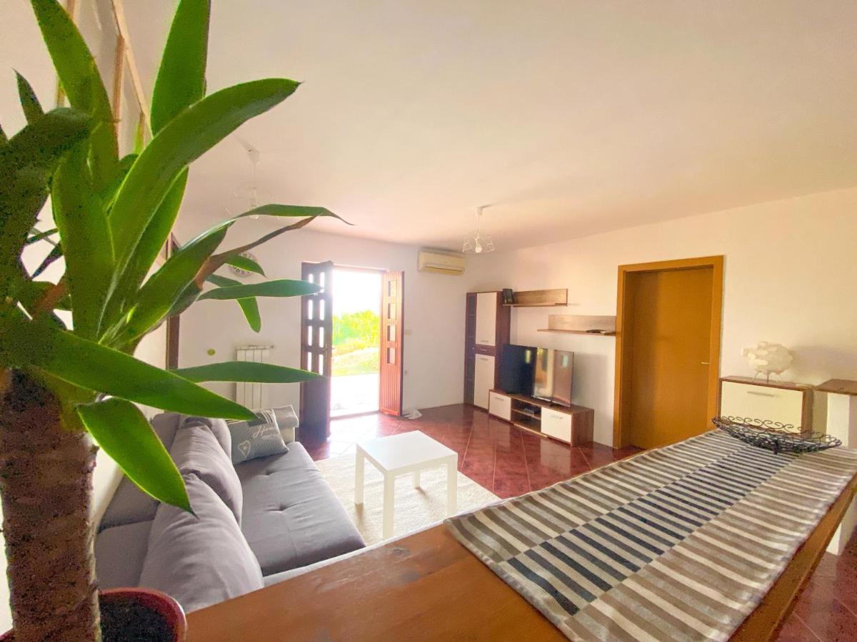 Apartment Moon Pobegi Εξωτερικό φωτογραφία